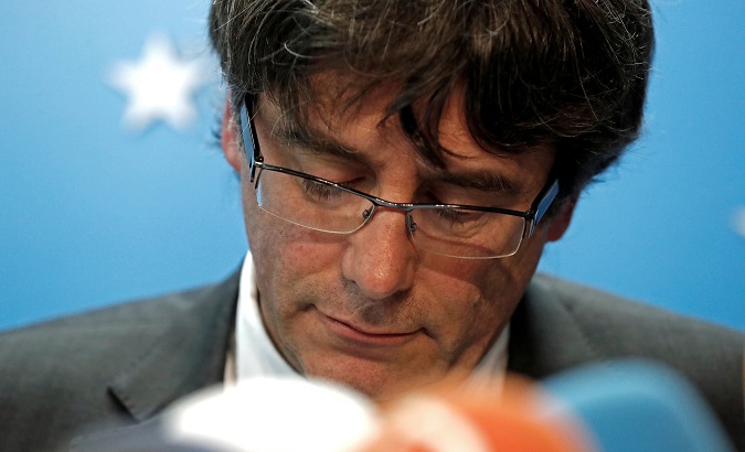 Ousted Catalan leader Carles Puigdemont attends a news conference at the Press Club Brussels Europe, Oct. 31, 2017.