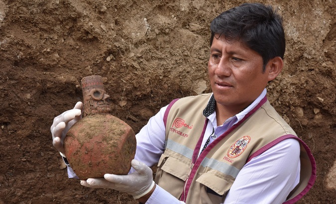 A ceramic bottle found inside of a Wari temple.