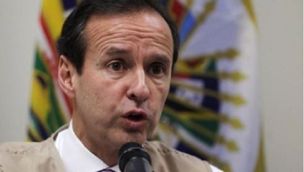 Jorge Tuto Quiroga, chief of the Organization of American States, OAS, electoral observer mission, speaks during a news conference in Tegucigalpa, Honduras.