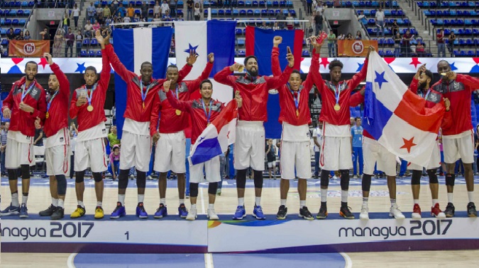 Panamanian Basketball Team Accepts Gold Medal in XI Central American Sports Games. Dec. 8, 2017.