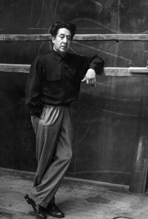 The painter, soldier and political activist David Alfaro Siqueiros, born in Chihuahua in northern Mexico on December 29, 1896, studied at the School of Fine Arts in Mexico.