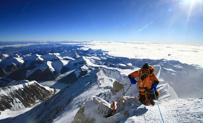 70-year-old Japanese mountaneer Katsusuke Yanagisawa hiking the Everest.
