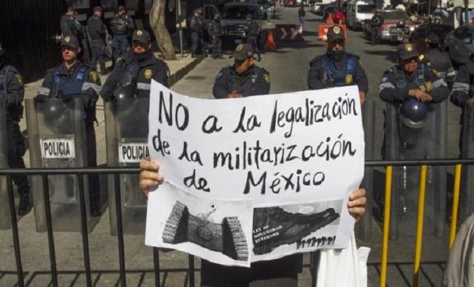The Mexican population, social organizations and the United Nations have all criticized the new security law for allowing greater abuse and impunity.