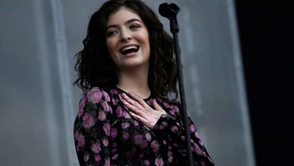 New Zealand singer Lorde announced on Dec. 24 she will not be performing in Tel Aviv in 2018.