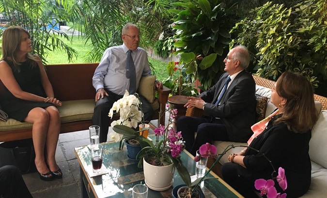 The ex-mayor met with Peruvian President Pedro Pablo Kuczynski Thursday in search of “solidarity and support” from the nation’s authorities.