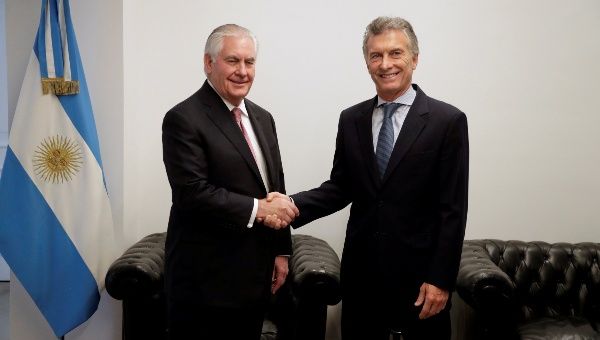 Argentina's President Mauricio Macri and U.S. Secretary of State Rex Tillerson shake hands at the Olivos Presidential Residence in Buenos Aires, Argentina February 5, 2018.
