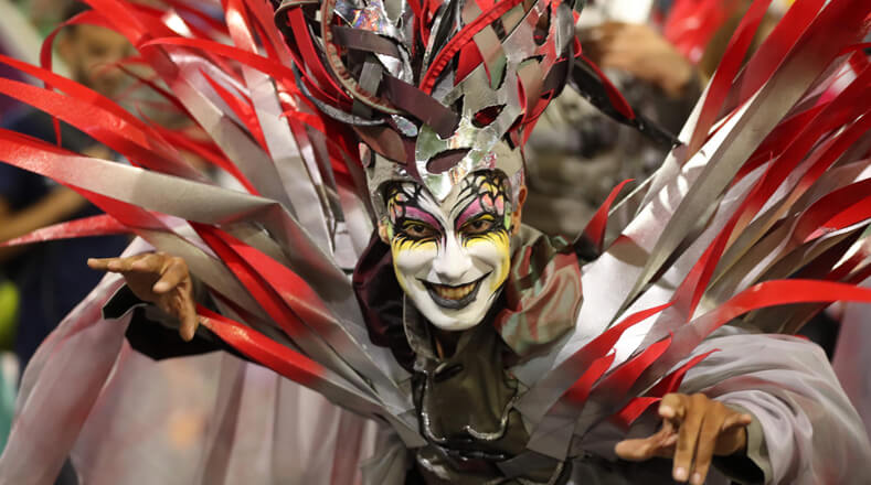 Uruguay's carnival in Montevideo is one of the longest, lasting between 30 and 40 days. 