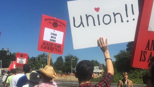 The Burgerville Workers Union emphasized its solidarity with millions of other workers in the industry working.