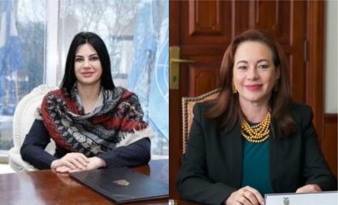 Honduras' Foreign Minister Mary Flores (L) and Ecuador's Foreign Minister Maria Fernanda Espinosa (R).
