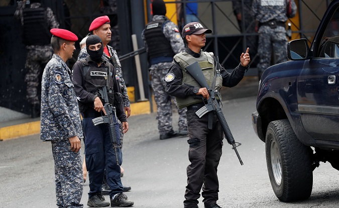 The ad hoc commission will investigate the riot among inmates at the Sebin headquarters at the Helicoide in Caracas.