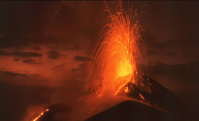 The Pacaya volcano erupting in 1992.