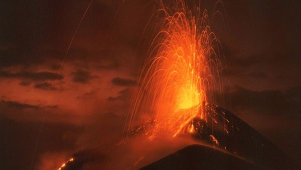 The Pacaya volcano erupting in 1992.
