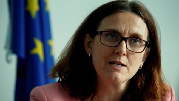 European Trade Commissioner Cecilia Malmstrom says the EU aims to settle with the US, but if it doesn't work out,  it is willing to hit back.