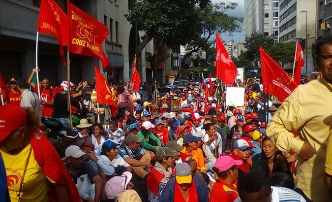 Campesinos march to Caracas to ask for government support in the agri-food production process.