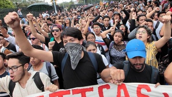 Students protests against violent groups sponsored by politicians and university authorities at UNAM. Mexico City, Mexico. September 5, 2018