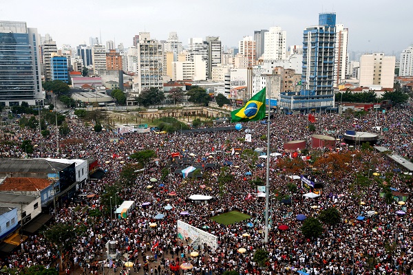 Hundreds of thousands, led by feminist movements, gathered in Sao Paulo to reject Bolsonaro, who's currently leading the polls by a small margin.