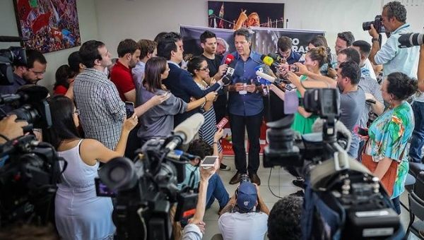 Brazilian PT presidential candidate Fernando Haddad gives a press conference denouncing a Fake News campaign against him.