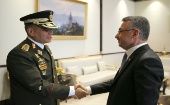 El general en jefe venezolano (i) visitó Ankara.