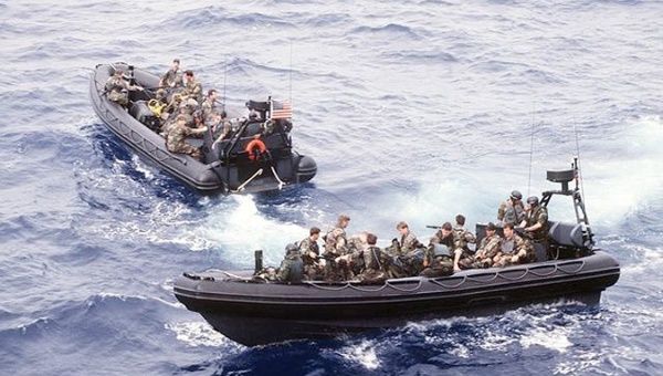  This undated US Navy file image obtained from the US Department of Defense 26 September 2001 shows members of a Navy Sea-Air-Land (SEAL) team