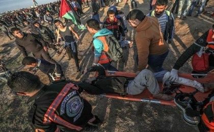 Three Palestines killed and 40 injured by Israeli live fire, during the 39th Friday of the March of Return.