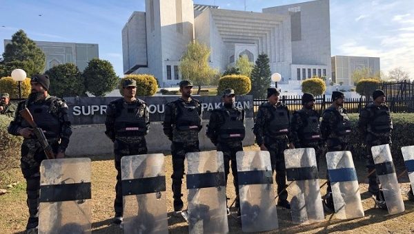 Paramilitary soldiers stand guard outside the Supreme Court building in Islamabad, Pakistan Jan. 29, 2019. 