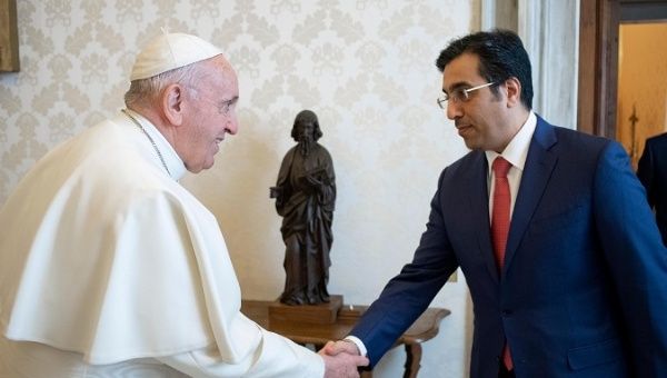 Pope Francis meets Qatari Chairman of the National Human Rights Committee (NHRC) Ali Bin Samikh al Marri, during an audience at the Vatican January 31, 2019. 
