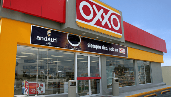 An OXXO, a convenient store operating in Mexico, storefront