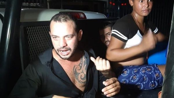 Cuban migrants are detained by Mexican authorities after trying to escape the Siglo XXI Migration Station.