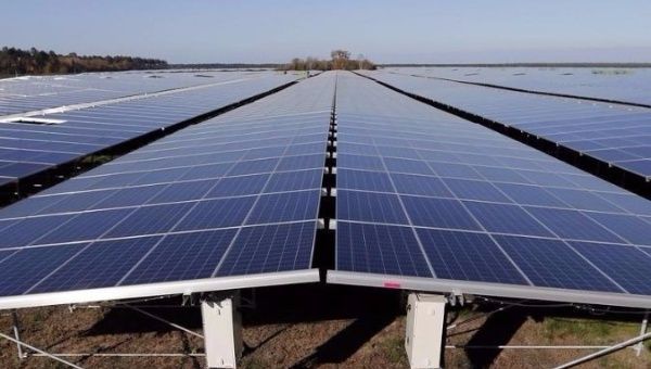 There will be a total of three Palestinian solar parks and four planned solar panel plants.