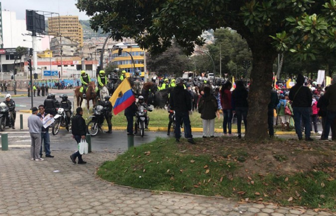 Hundreds of people protested under the rain against Lenin Moreno's economic policies. The government responded with heavy police presence.