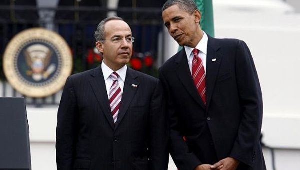 Former Presidents Felipe Calderon (Mexico) and Barack Obama (U.S.) during an official visit in Washington in May 2010.