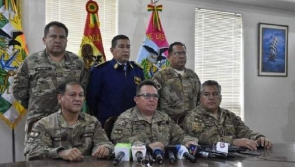 The FF.AA. called on their compatriots to stop the violence and appealed to the rationality of the Bolivian citizens.