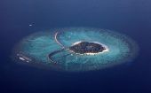 An areal view shows a resort island in the Maldives, Dec.14, 2009.
