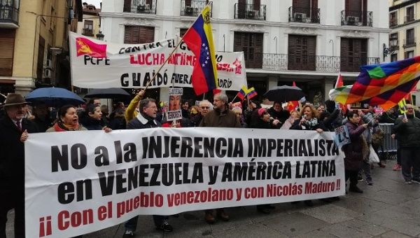 Rally of the Madrid Solidarity Movement with Venezuela in front of Foreign Affairs Ministry, Madrid, Spain, Jan. 25, 2020.