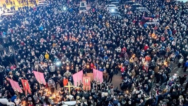 Thousands have gathered across Montenegro demanding that the government annuls the recently passed Freedom of Confession Act.