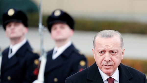 Turkish President Tayyip Erdogan attends a welcoming ceremony at the Mariyinsky Palace in Kiev, Ukraine February 3, 2020.