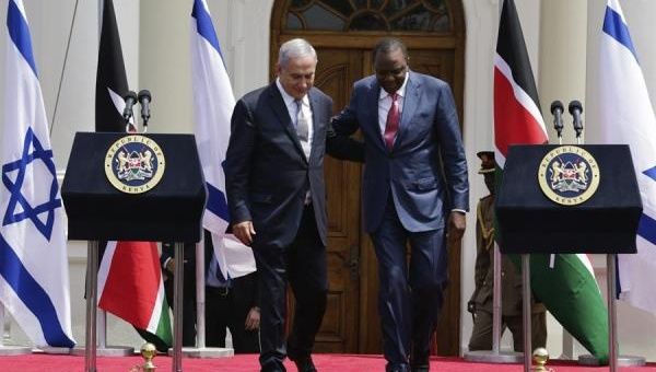 Israeli Prime Minister Benjamin Netanyahu and his Kenyan counterpart Uhuru Kenyatta leave the official presidential residence after offering a press conference Nairobi, Kenya. July 5, 2016. 