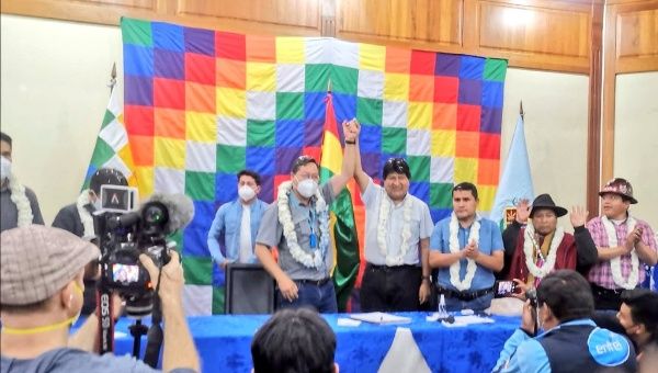 Luis Arce and Evo Morales join forces for a MAS party event in Cochabamba. November 21, 2020.