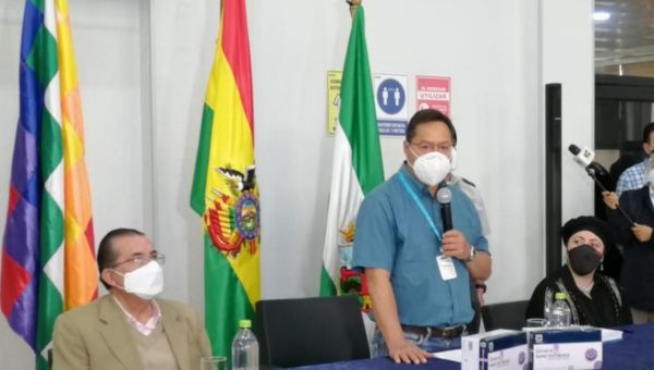 President of the Plurinational State of Bolivia, Luis Arce, gives a press conference with information related to the prevention of Covid-19. December 31, 2020.