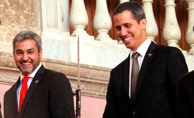 Paraguay's President Mario Abdo (L) and Juan Guaido (R).