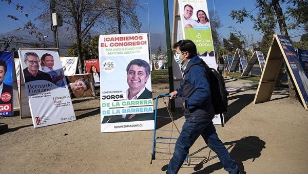 While calling on Chileans to vote in this weekend's historic mega-elections, political and academic leaders similarly call for the return to obligatory voting to encourage high turnouts at the polls. 