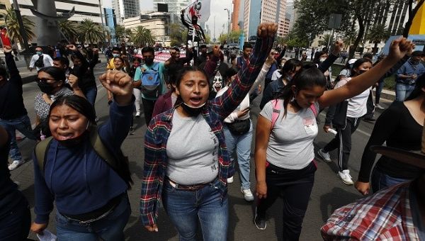 Protesters demand the freedom of Mactumactza college students, Mexico DF, Mexico, Jun. 2, 2021.
