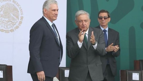 At the celebration of Mexican independence day, in the presence of the President of Cuba, Miguel Díaz-Canel, who attended in an official capacity, AMLO again called on Joe Biden to end the blockade on the island.