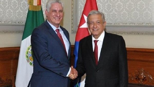 Cuba's President Miguel Diaz-Canel (L) and Mexico's President Andres Manuel Lopez Obrador (R), Sept. 16, 2021.