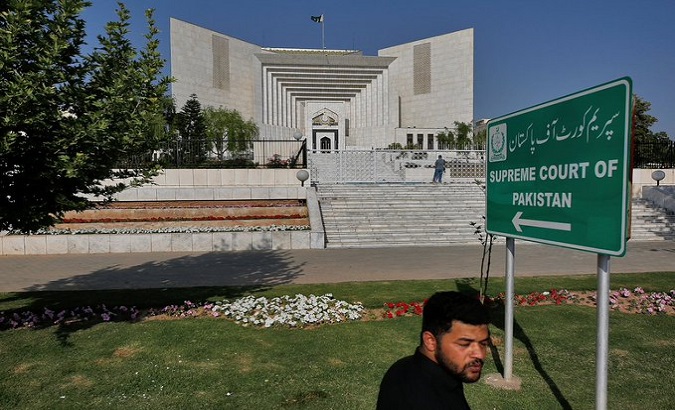 Pakistani President dismissed the National Assembly after the motion against the Prime Minister was rejected by the Deputy Speaker. Apr. 4, 2022.