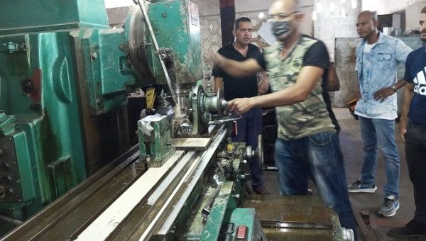 Mechanical workshop in Isla de la Juventud, Cuba, 2022.