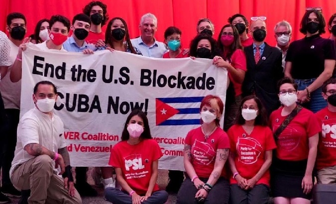 Cuban President Miguel Diaz-Canel (C) with members of the U.S. Party for Socialism and Liberation, July 25, 2022.