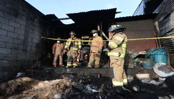 Among the possible causes of the fire is the cooking of corn for the sale of tortillas in the house located in zone 5 of Magdalena Milpas Altas. Sep. 6, 2022. 