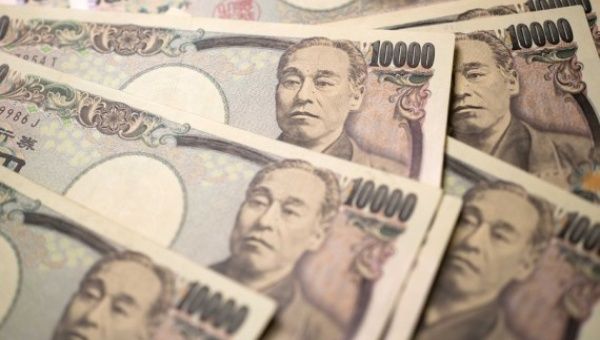 Photo taken on April 20, 2022 shows the Japanese yen in Tokyo, Japan.