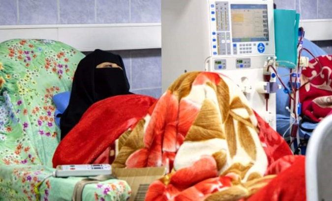 A renal disease patient in Yemen, 2022.